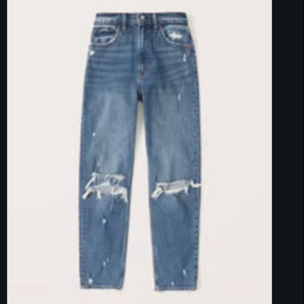 Abercrombie & Fitch High Rise Mom Jeans